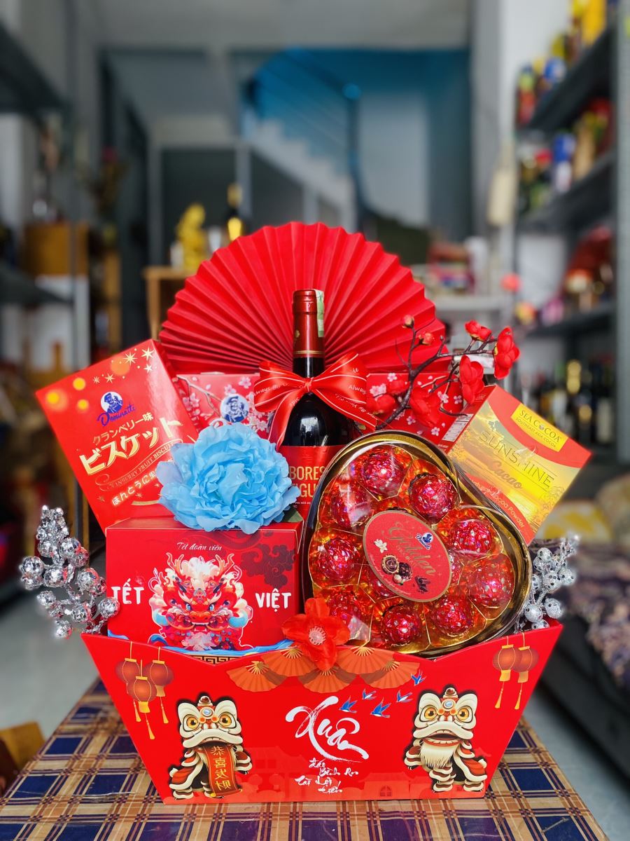 Giỏ quà Tết 2024 - GQ06