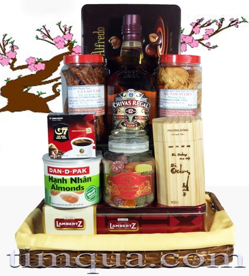 Giỏ Quà Tết Chivas 08