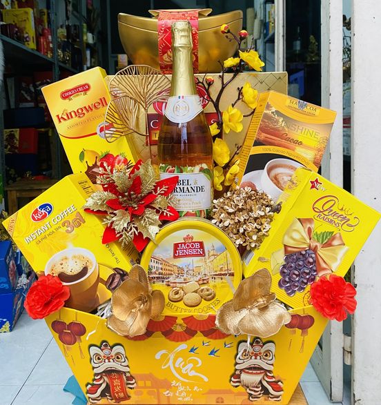 GIỎ QUÀ TẾT XUÂN VỀ